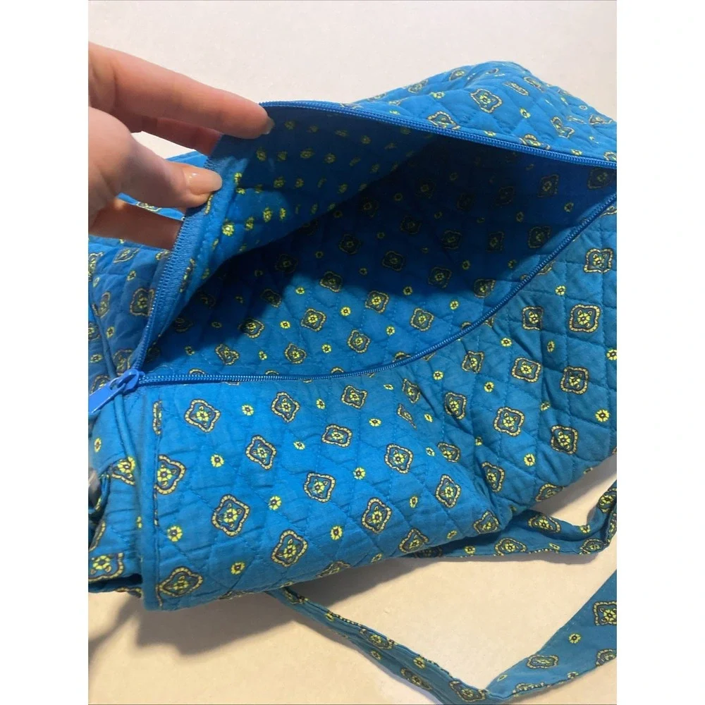 Victoria Hill Quilted Diaper Overnight Tote Large Travel Bag Cotton Blue Paisley - Picture 5 of 16